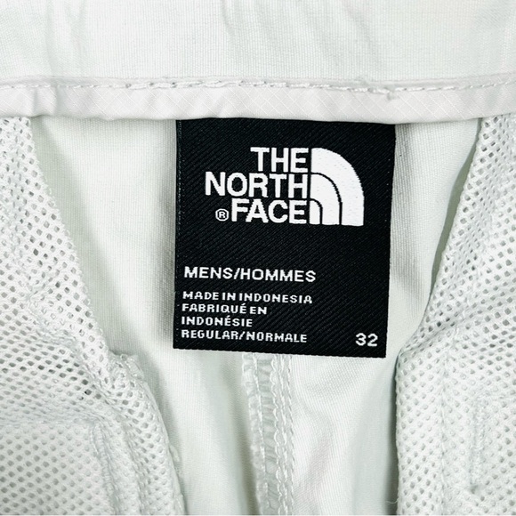 North Face Shorts Mens 32 Gray Nylon Lightweight 10" Inseam Adult Hike Trek - Picture 11 of 13